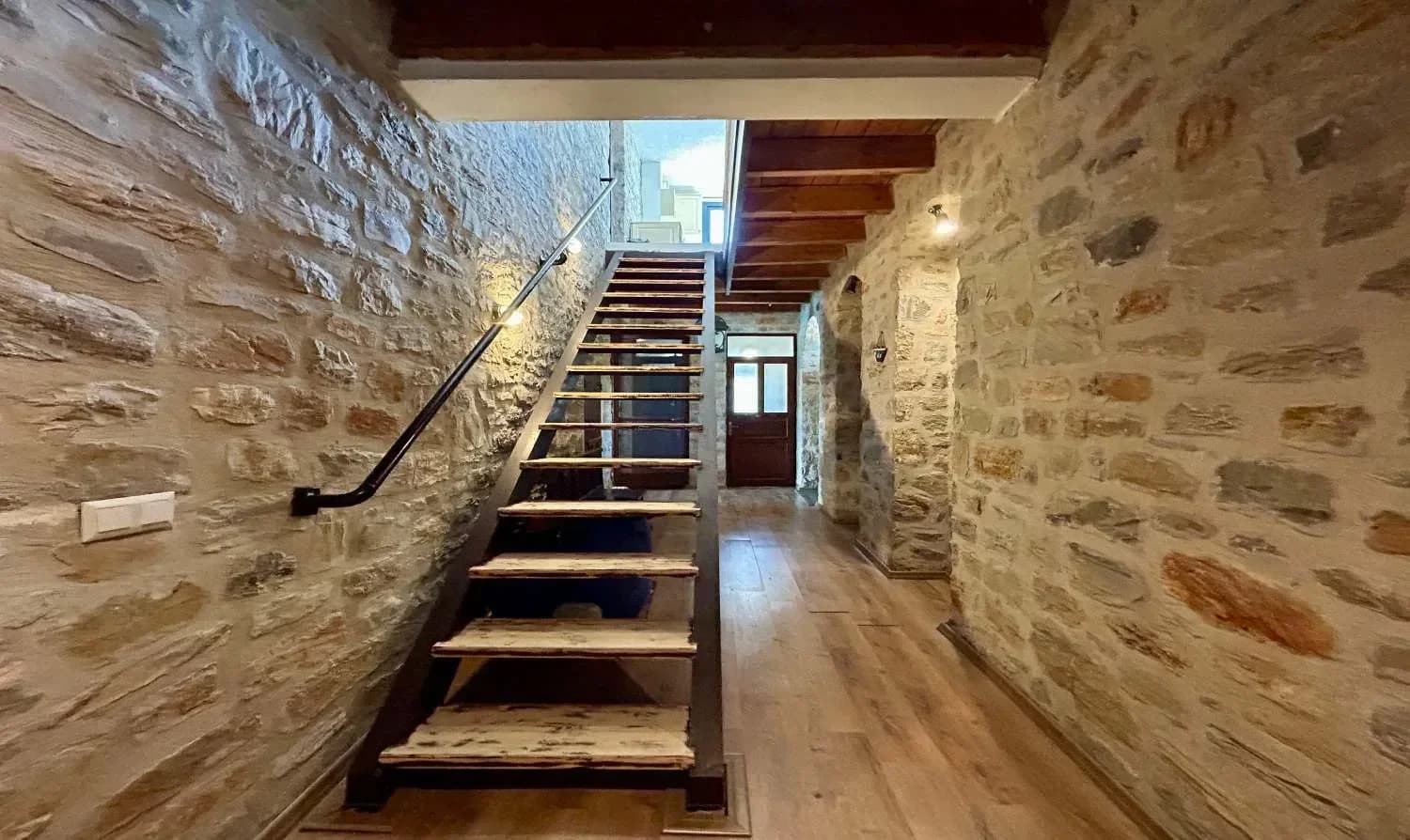 Exclusive Stone Villa on 26 Dönüm Land in Bodrum Kumköy — photo 6