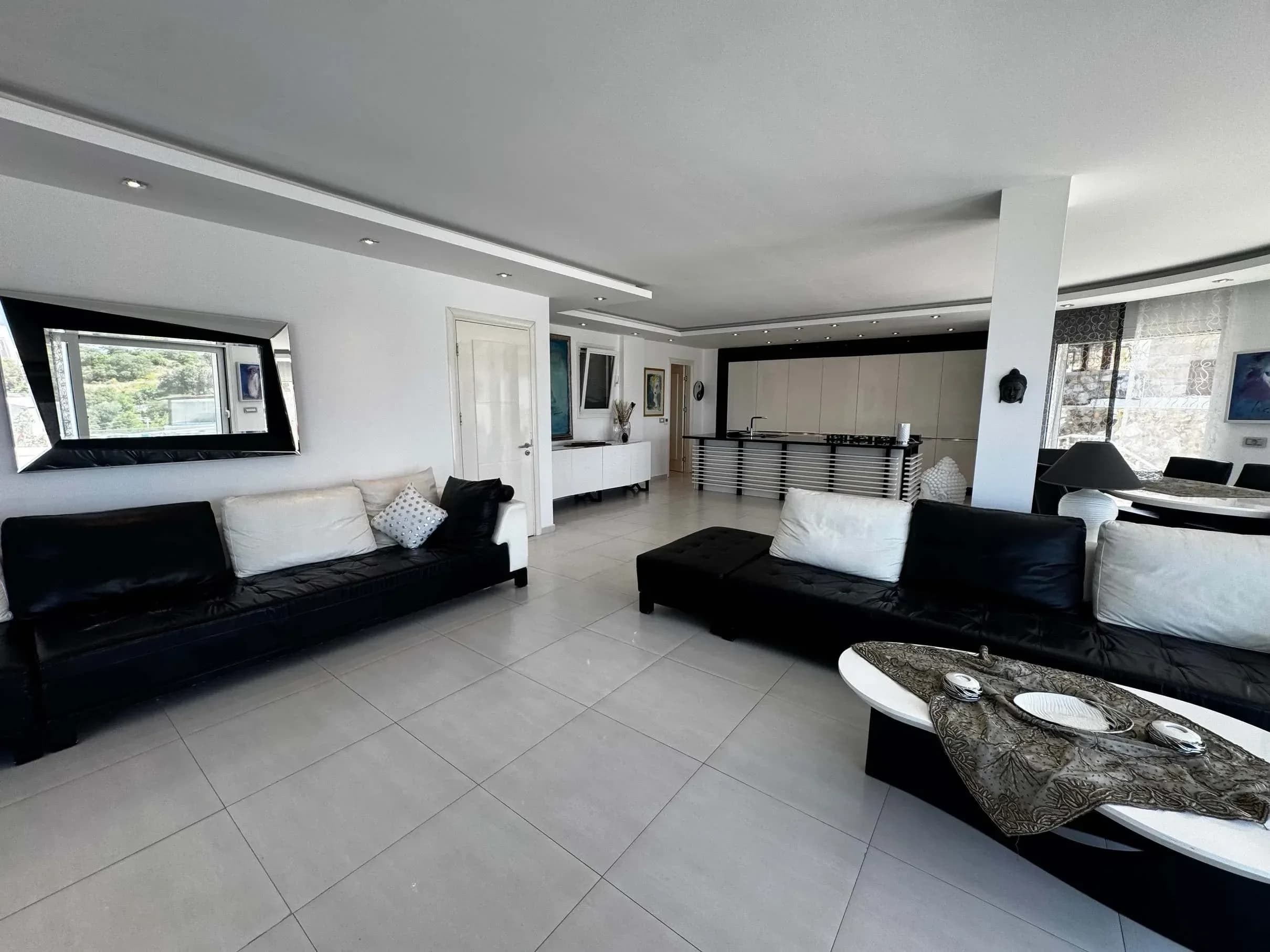 Exclusive Mansion in Yalıkavak with Sea & Marina Views and Expansion Potential — photo 5