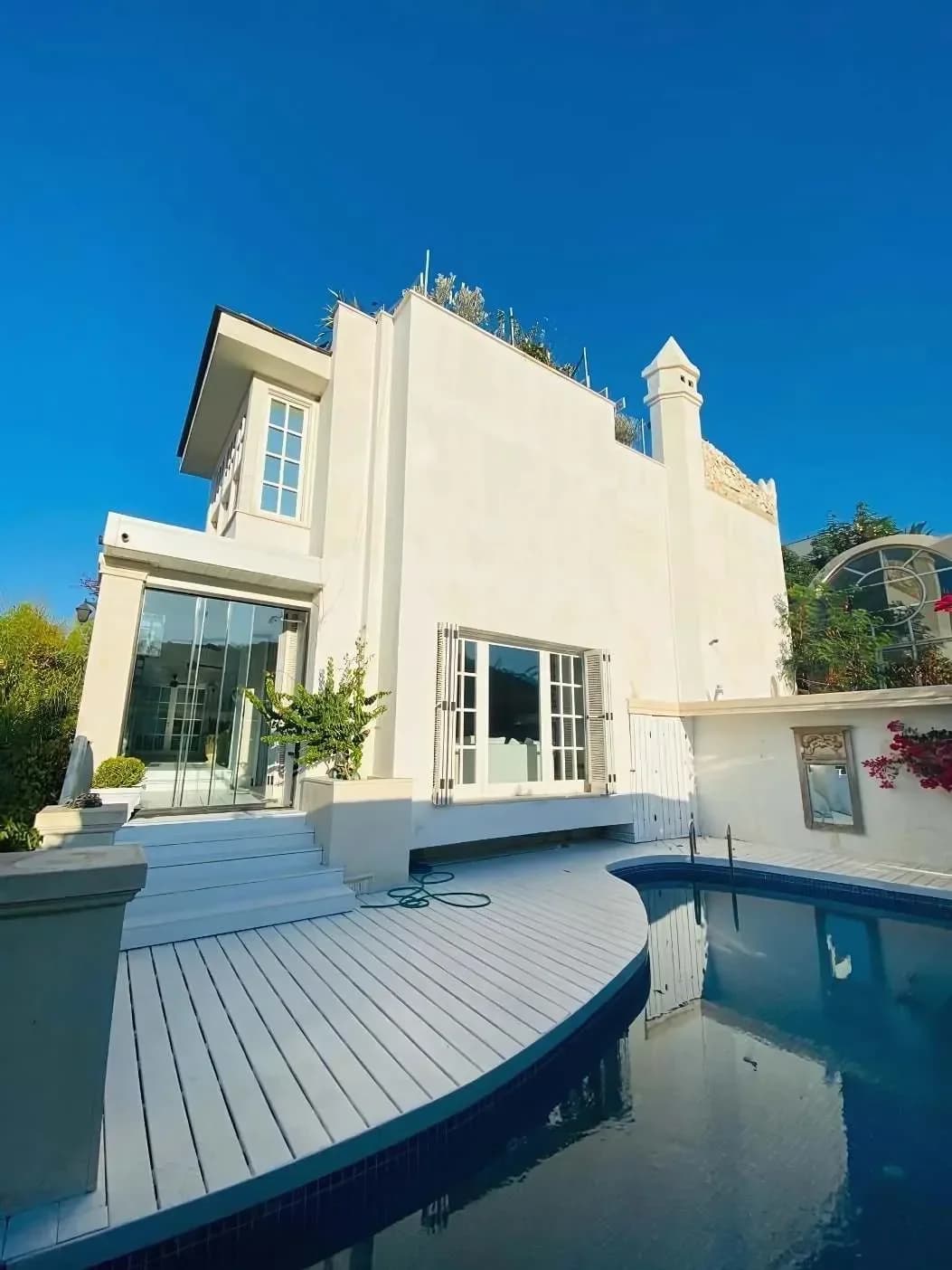 Luxury 5+1 Villa with Castle and Sea Views in Bodrum Yokuşbaşı — photo 2
