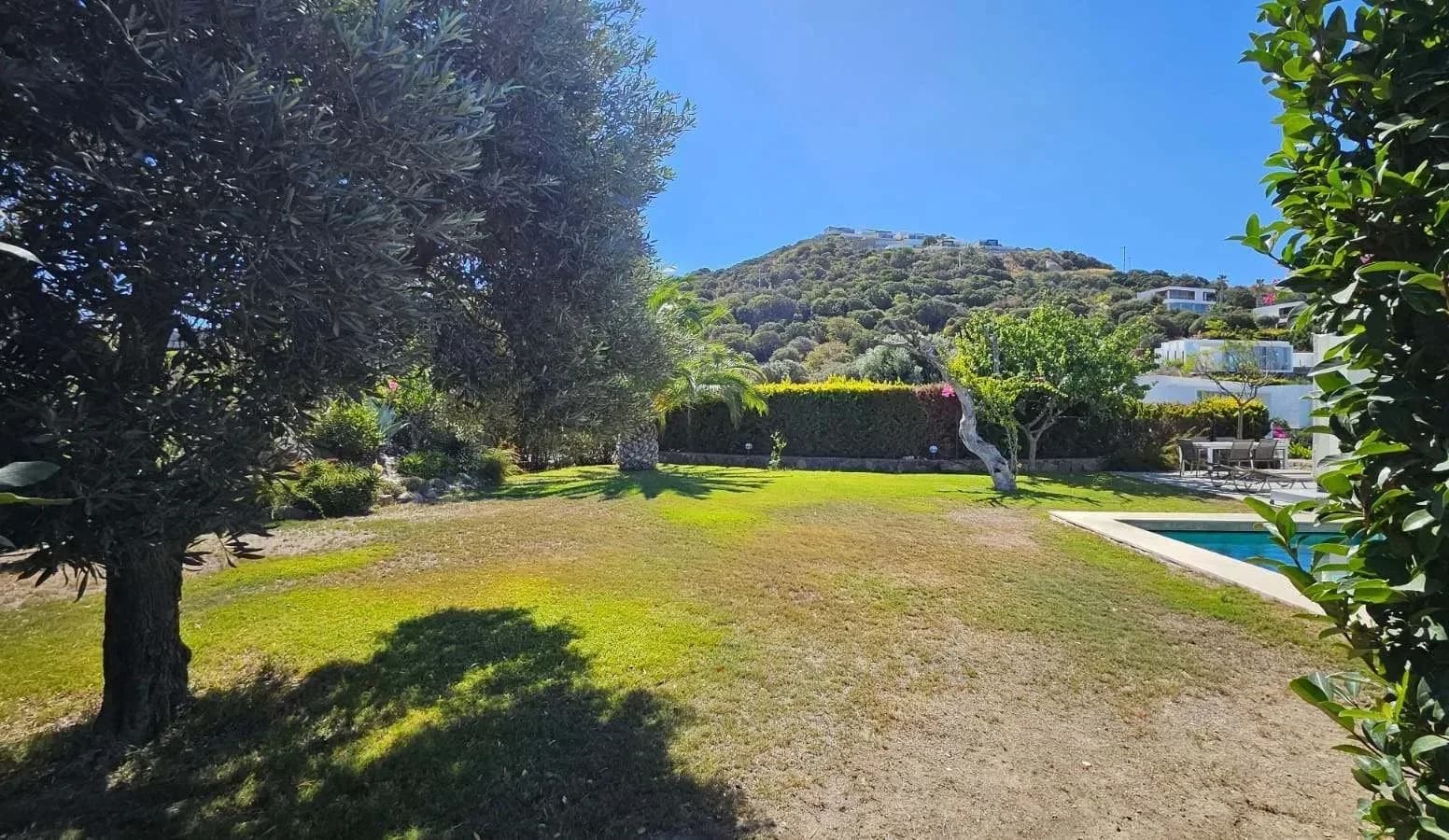 Exclusive 4+1 Villa with Private Pool and Panoramic Sea Views in Yalıkavak — photo 5