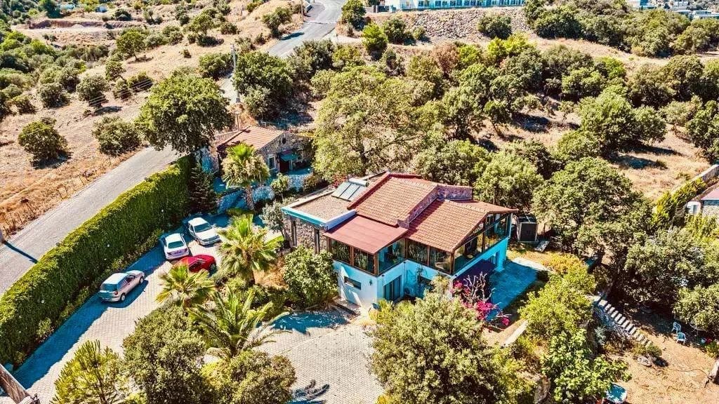 Stunning Farmhouse and Land for Sale in Bodrum Yakaköy — photo 1