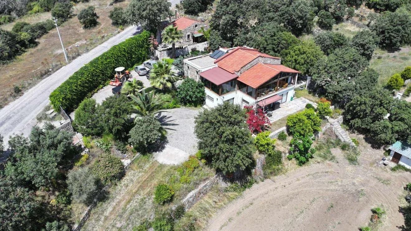 Stunning Farmhouse and Land for Sale in Bodrum Yakaköy — photo 2
