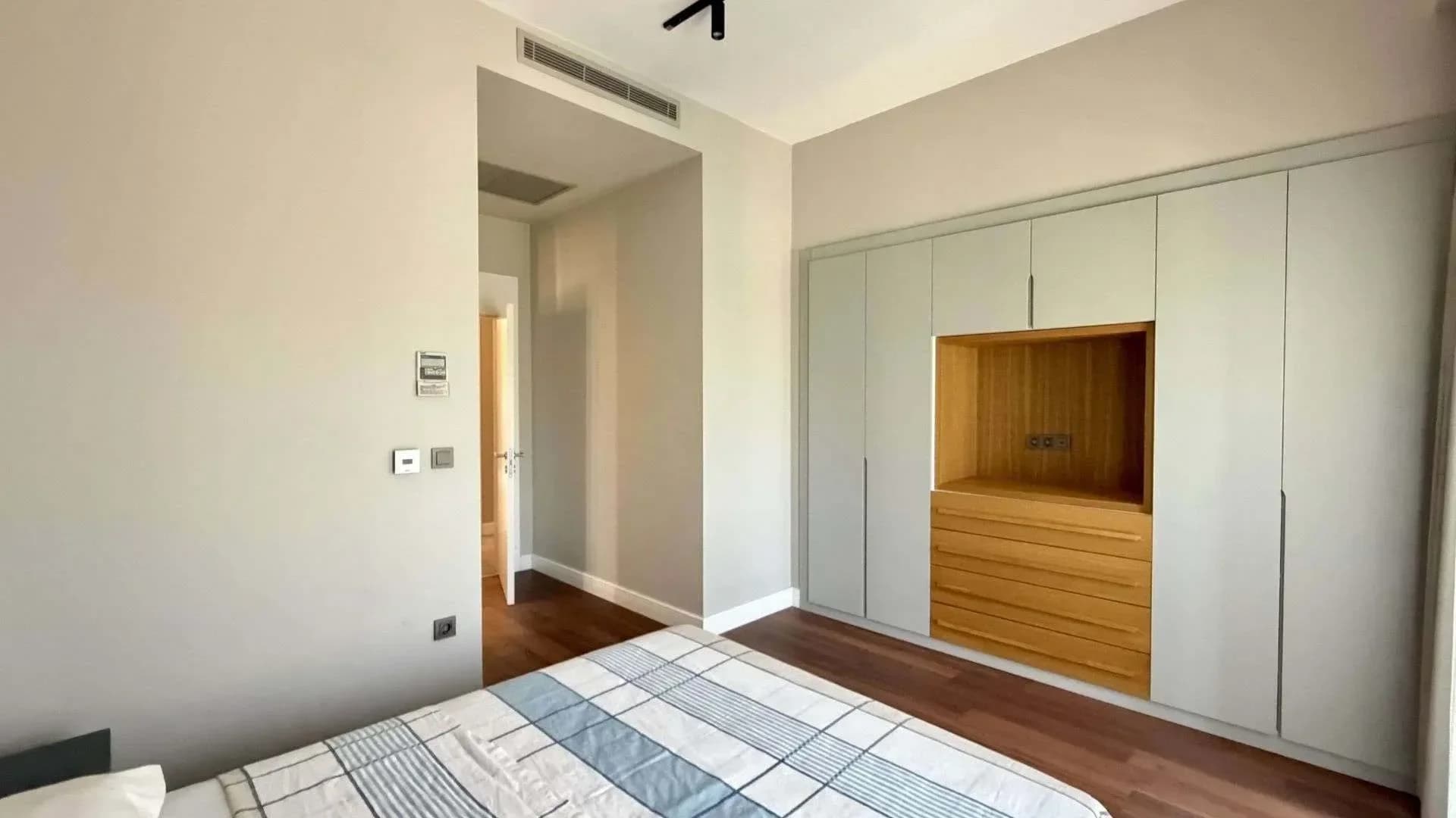 Luxurious 5+2 Triplex Villa with Pool and Valley Views in Bitez — photo 6