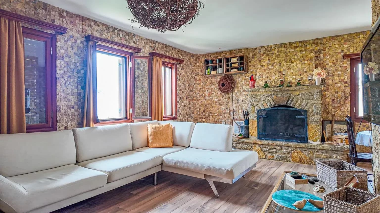 Stunning 6+1 Villa with Annex and Sauna in Bitez Asarlık — photo 3