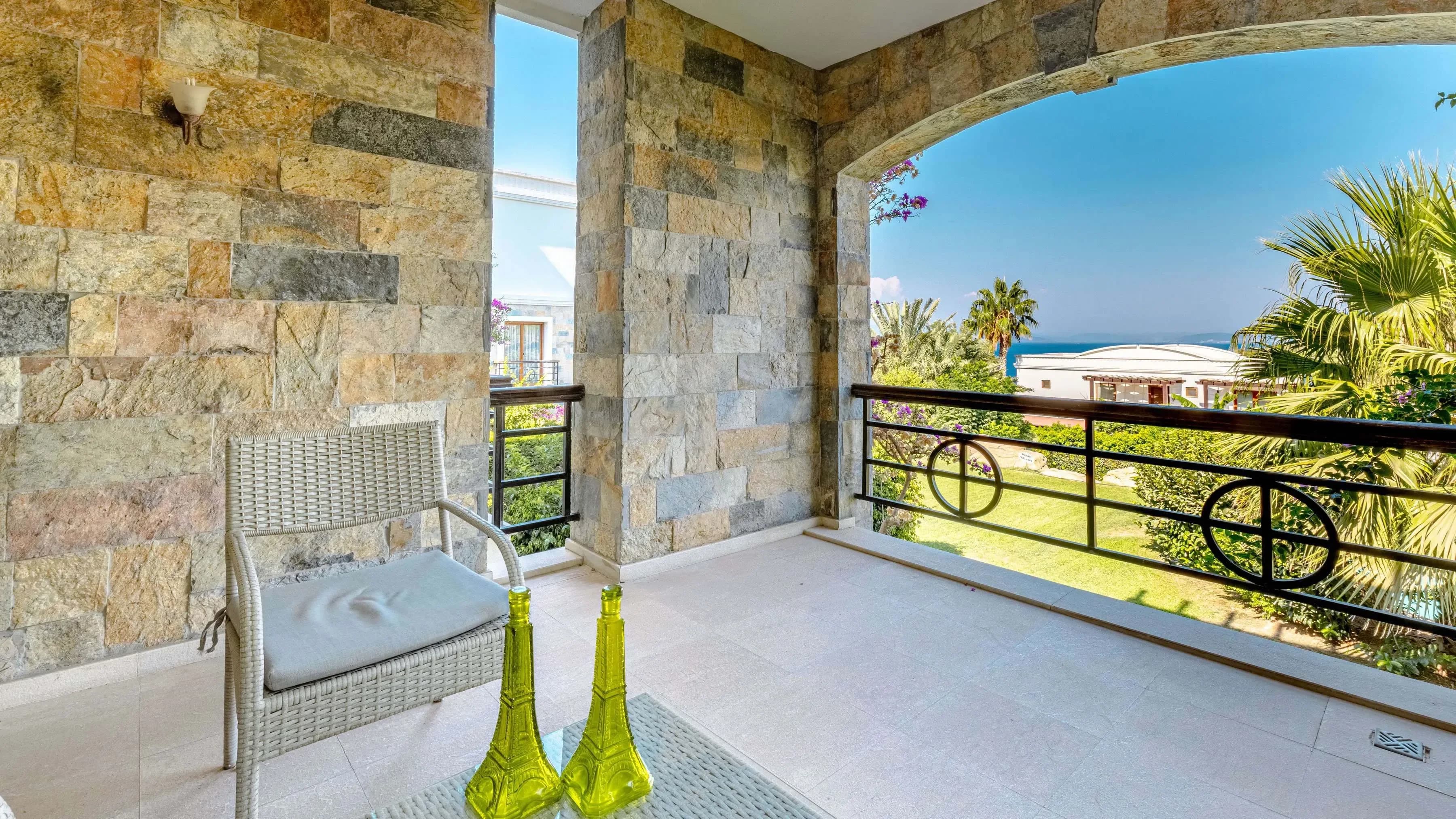 Exclusive Garden Duplex for Sale in Monarch Court, Hebil, Bodrum — photo 4