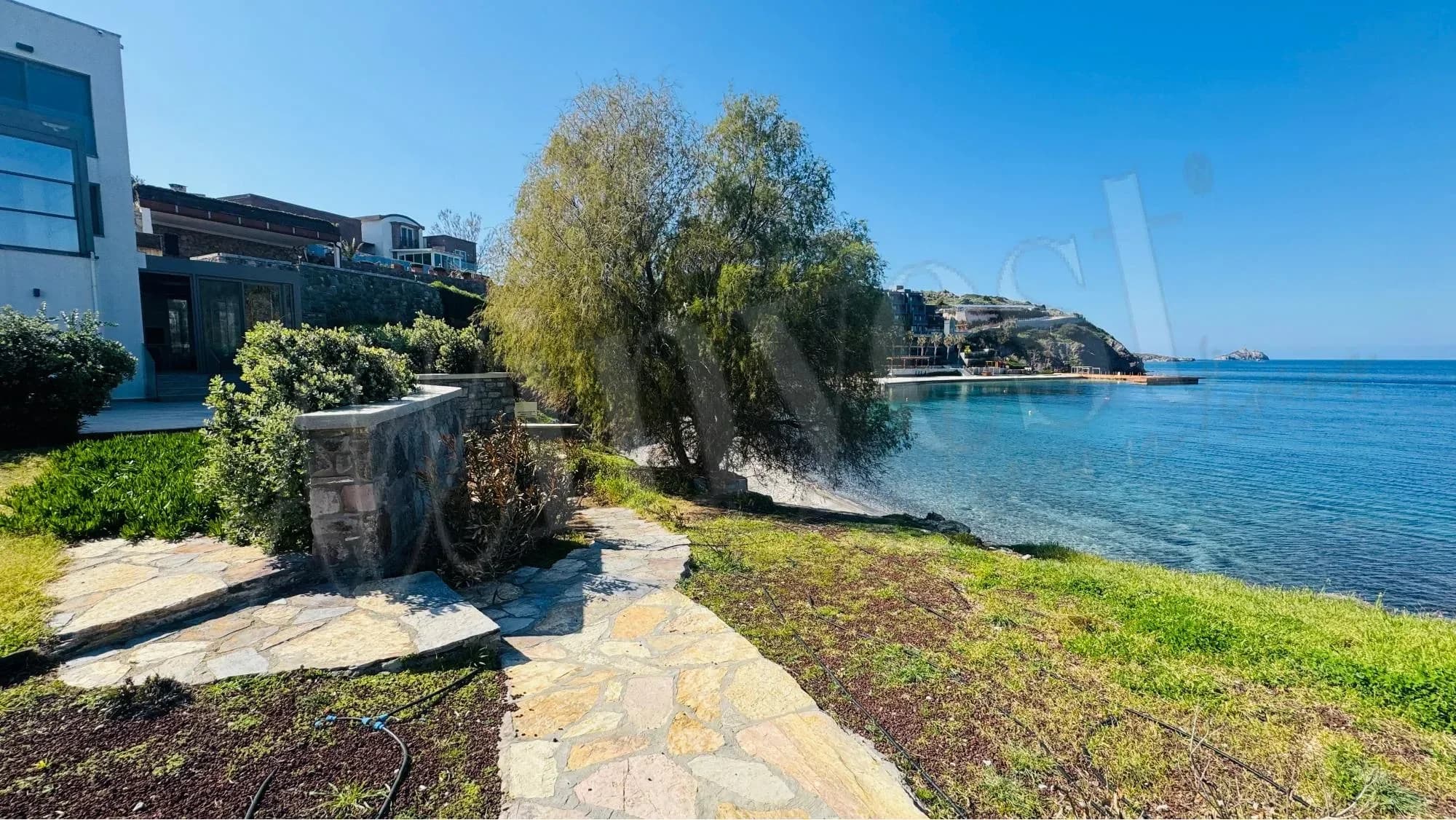 Absolute Seafront Triplex Villa in Yalıkavak, Küdür Bay — photo 6