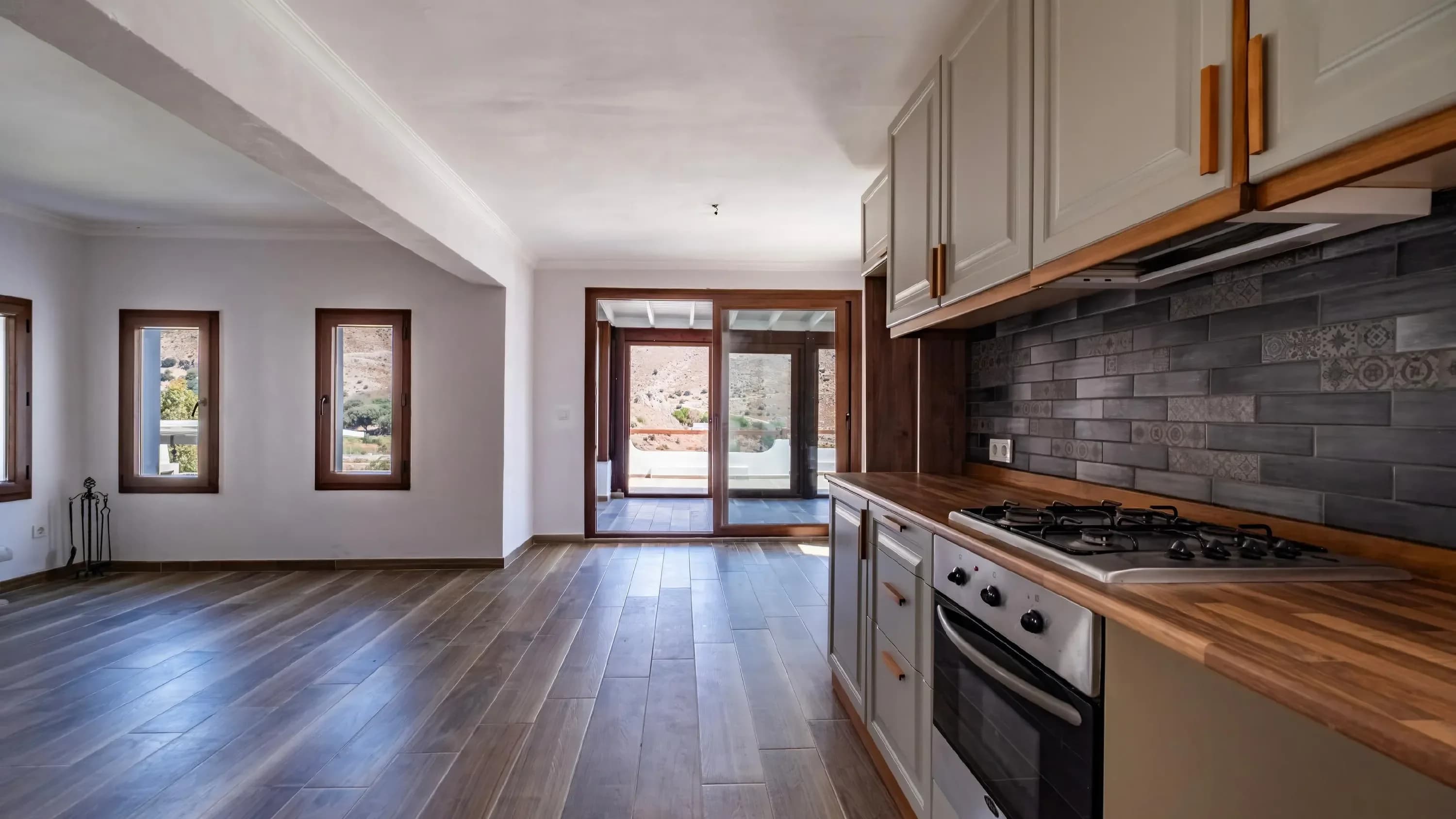 Renovated Duplex Apartment with Panoramic Sea Views in Akyarlar — photo 6