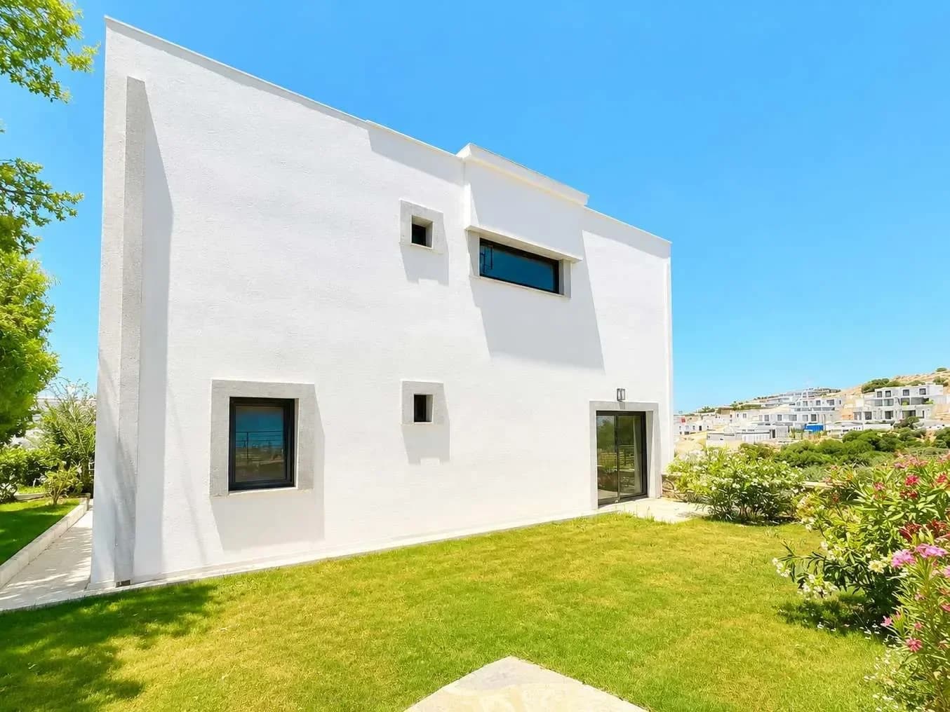 Luxurious 4+1 Duplex Villa with Private Pool and Sea Views in Yalıkavak Geriş — photo 5