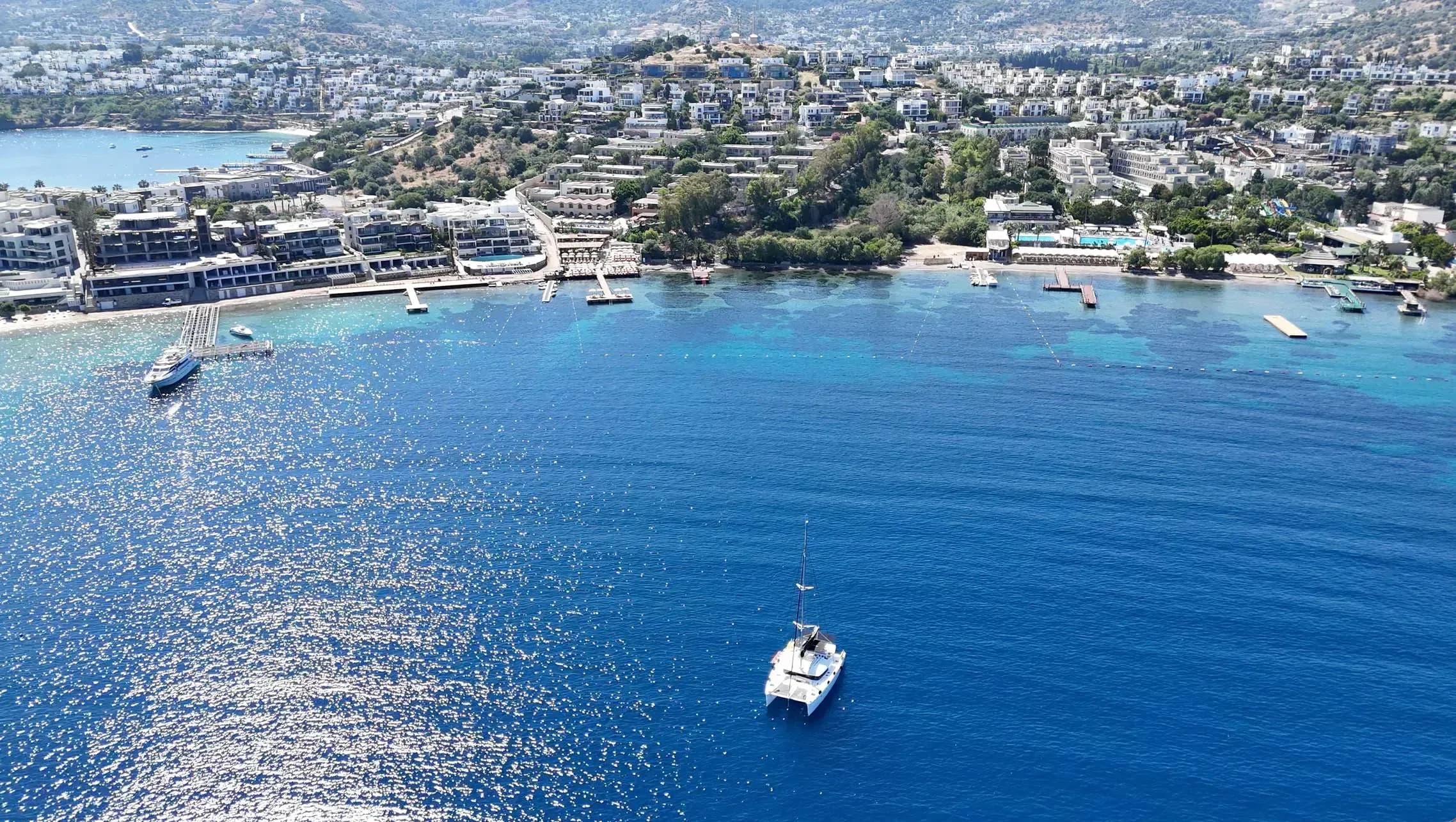 Exclusive 4+2 Villa with Panoramic Sea Views and Private Beach Access in Yalıkavak — photo 14